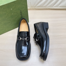 Gucci Leather Shoes